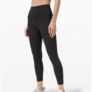 Wunder Under LuluLemon 7/8 leggings